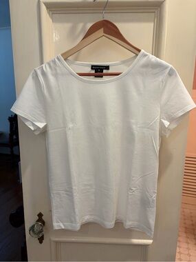 Ellen Tracy White Short Sleeve Crewneck Tee